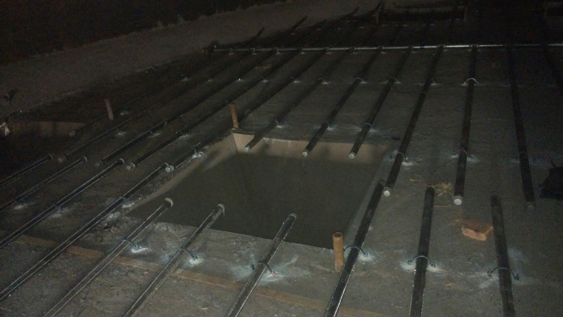 红山街道流化棒